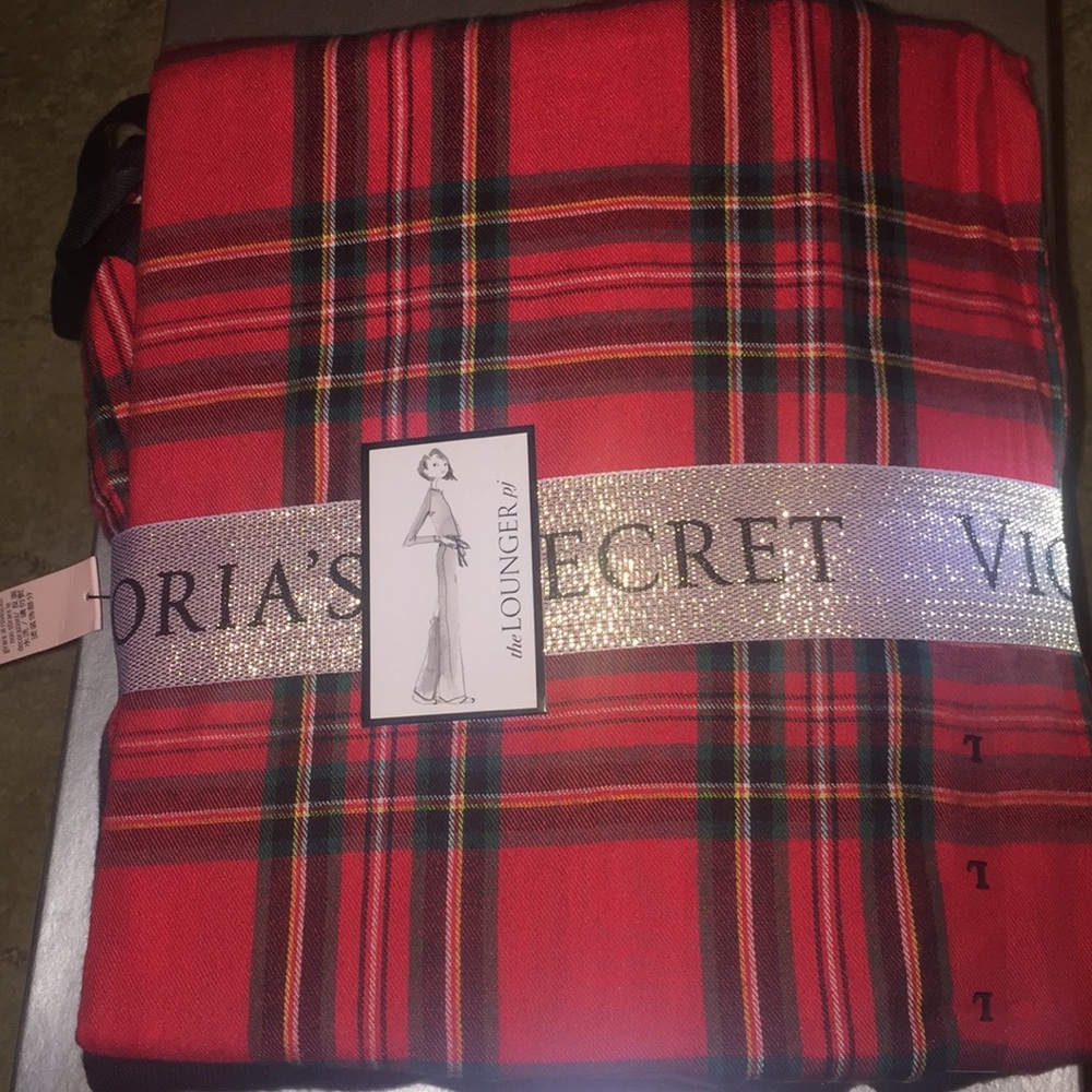 NWT VS Lounger PJ